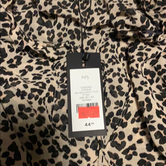 Brand new cheetah blouse size small - Picture 4 of 4